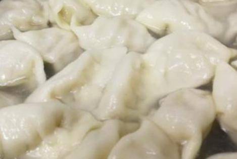 餃子皮怎么和面？搟好餃子皮的四個(gè)做法步驟