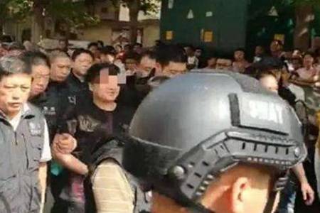 嵩縣男子當街打死前夫怎么回事男人殺前夫為什么是精神病患者？